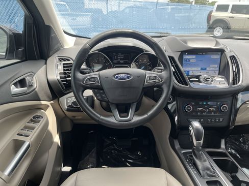 Used 2019 Ford Escape Titanium FWD image 31