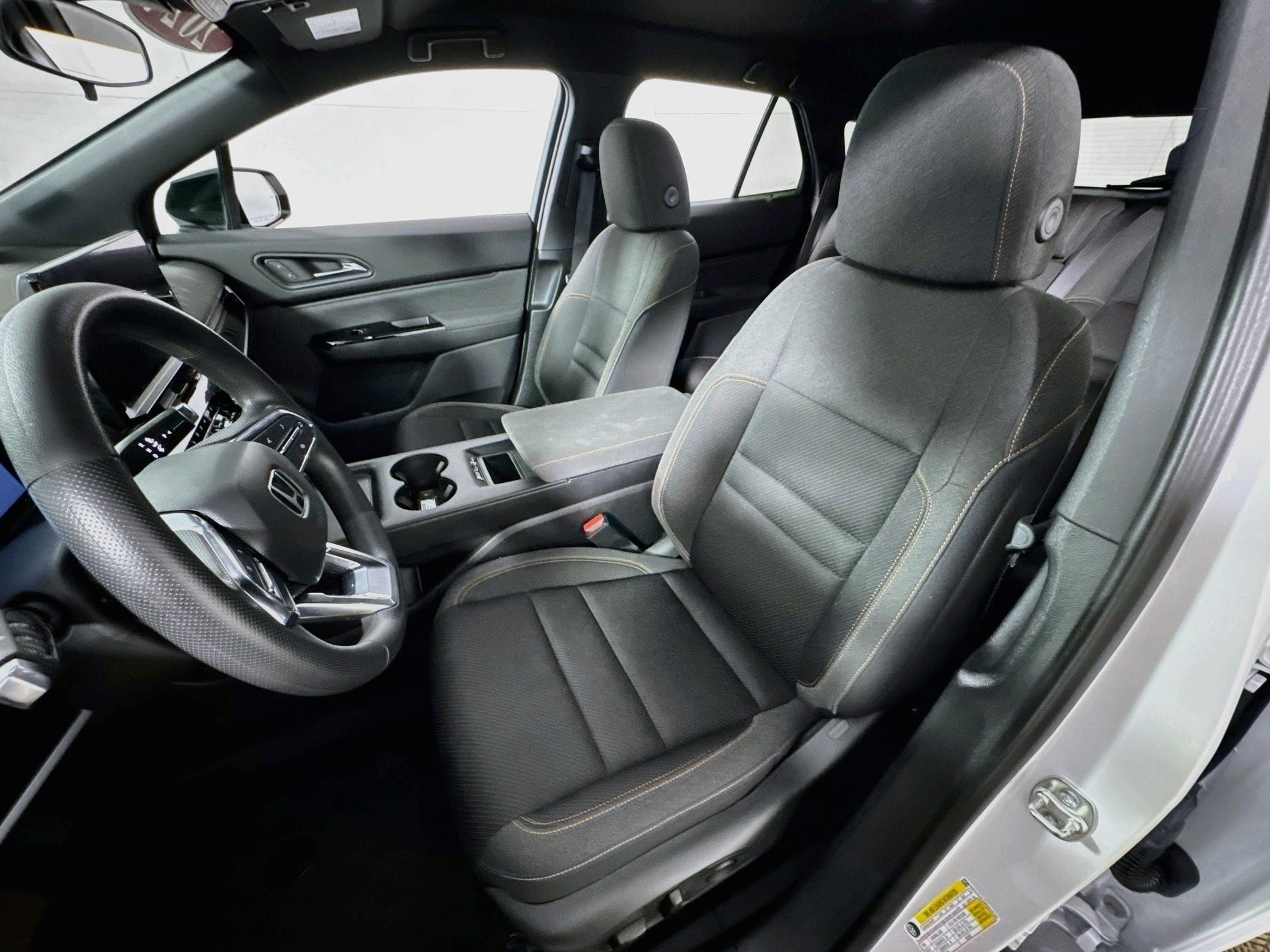 Used 2024 Honda Prologue EX image 14