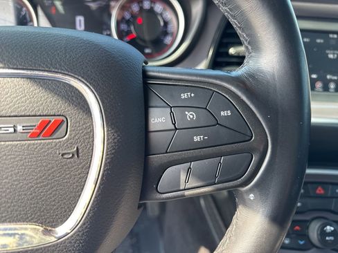 Used 2021 Dodge Challenger SXT image 14