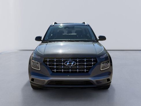 New 2026 Hyundai Venue SEL FWD image 8