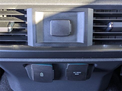 Used 2021 Ford F150 XLT w/ Equipment Group 302A High image 14