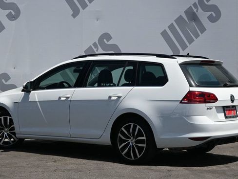Used 2016 Volkswagen Golf S FWD image 7