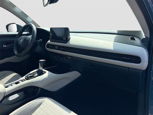 Certified 2023 Honda HR-V LX image 30