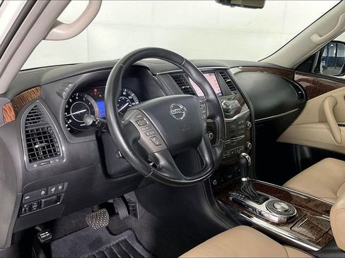 Used 2019 Nissan Armada Platinum w/ Captain's Chairs Package RWD image 16