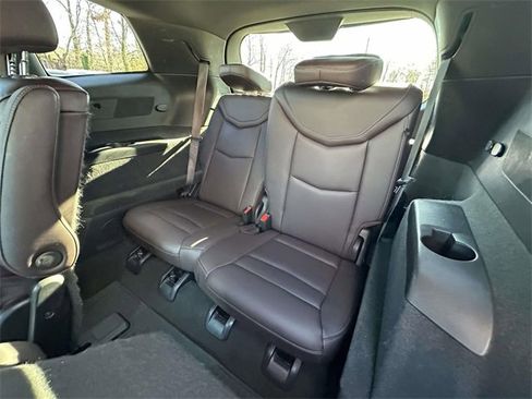 Used 2020 Cadillac XT6 Premium Luxury image 21