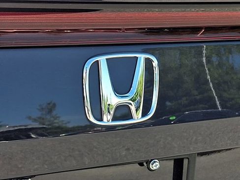 Used 2024 Honda Civic EX-L image 30