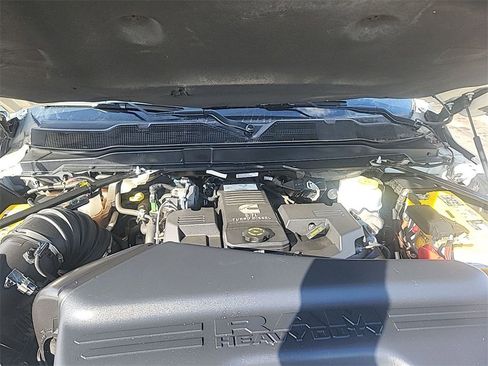 Used 2019 RAM 2500 Limited image 10