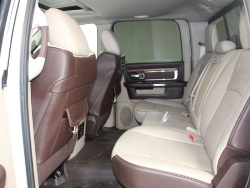 Used 2018 RAM 2500 Longhorn w/ Longhorn Southfork Package image 25