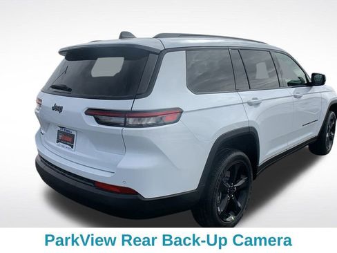 New 2025 Jeep Grand Cherokee L Altitude image 6