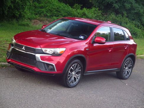 Used 2019 Mitsubishi Outlander Sport ES FWD image 21