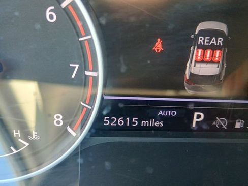 Used 2024 Nissan Rogue S AWD/4WD image 26