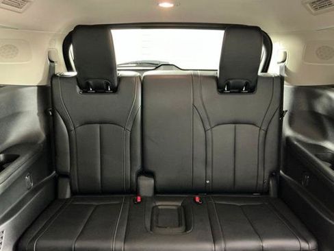 Certified 2023 INFINITI QX60 Luxe AWD/4WD image 22
