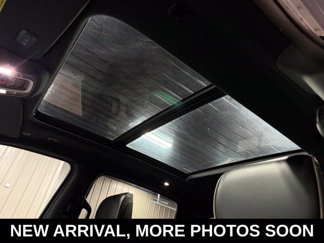Used 2021 RAM 1500 Laramie w/ Night Edition AWD/4WD image 44