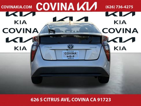 Used 2017 Toyota Prius Three image 7