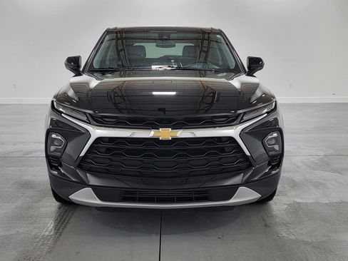 Used 2023 Chevrolet Blazer LT image 3