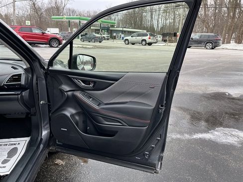 Used 2023 Subaru Forester Sport image 38