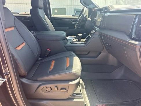 Used 2026 GMC Sierra 1500 AT4 w/ AT4 Premium Package AWD/4WD image 12