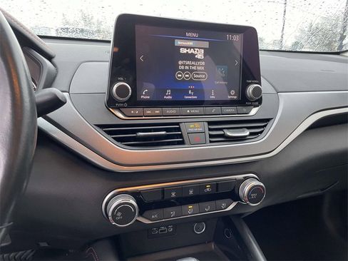 Used 2023 Nissan Altima 2.5 SR image 24