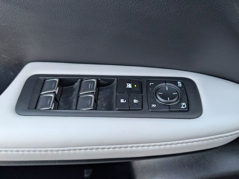 Certified 2022 Lexus RX 350 AWD w/ Premium Package image 20