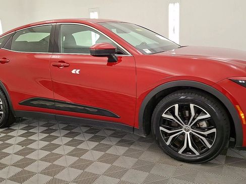 Used 2024 Toyota Crown XLE image 6