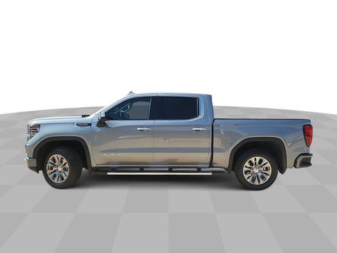Used 2024 GMC Sierra 1500 Denali w/ Technology Package AWD/4WD image 5