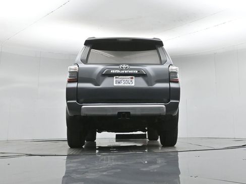 Used 2015 Toyota 4Runner Trail Premium AWD/4WD image 50