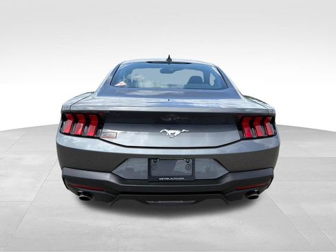 Used 2026 Ford Mustang Premium RWD image 6