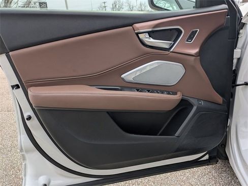 Certified 2025 Acura RDX w/ Technology Package image 23