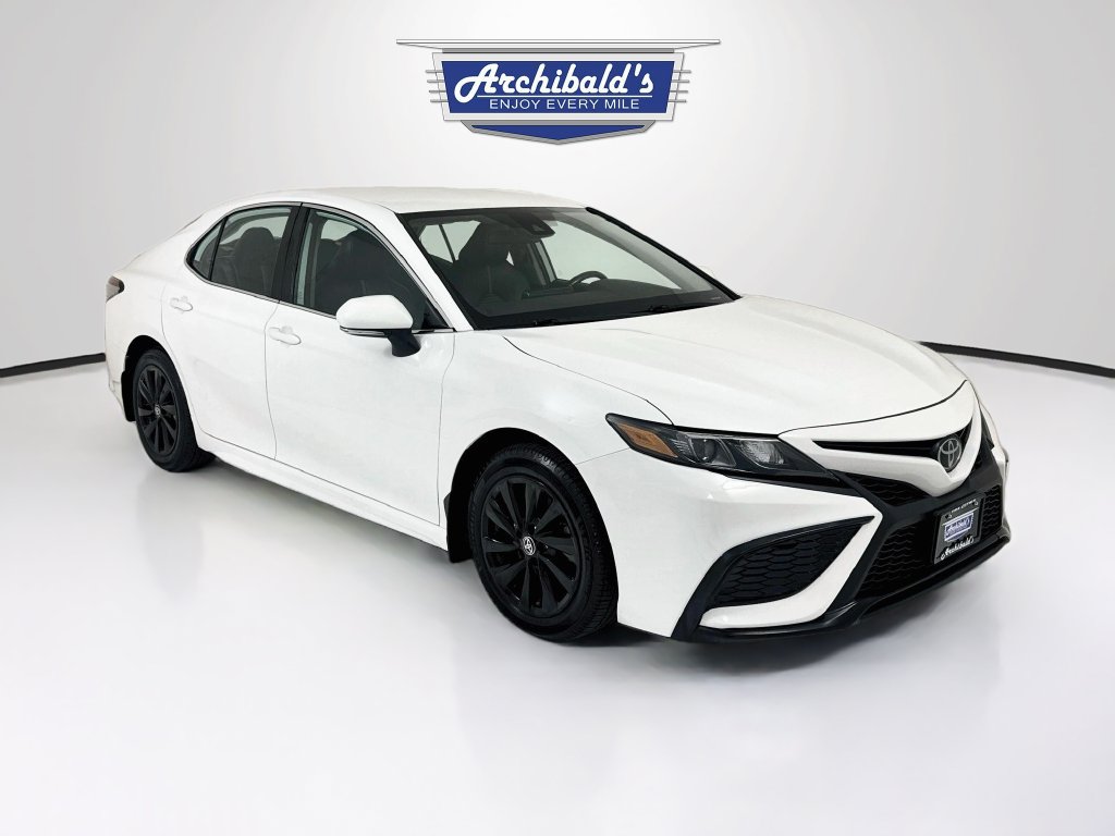 Used 2022 Toyota Camry SE FWD 360° Tour