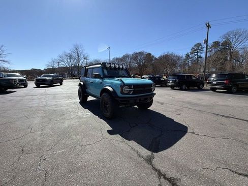 New 2025 Ford Bronco Badlands AWD/4WD image 8