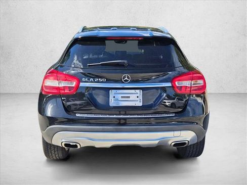 Certified 2017 Mercedes-Benz GLA 250 image 2