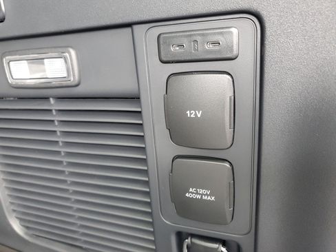 New 2025 Lincoln Navigator L Reserve w/ Jet Appearance Package image 33