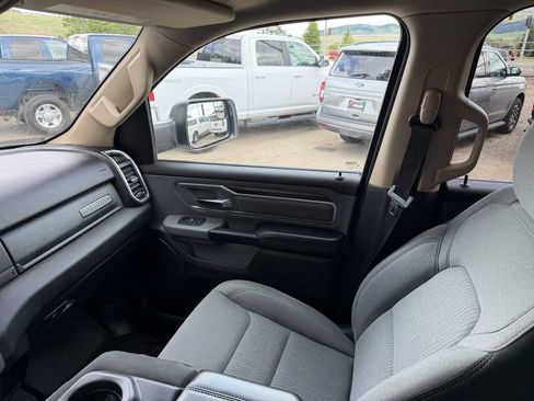 Used 2019 RAM 1500 Big Horn AWD/4WD image 20