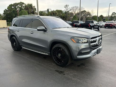 Used 2022 Mercedes-Benz GLS 450 4MATIC image 7