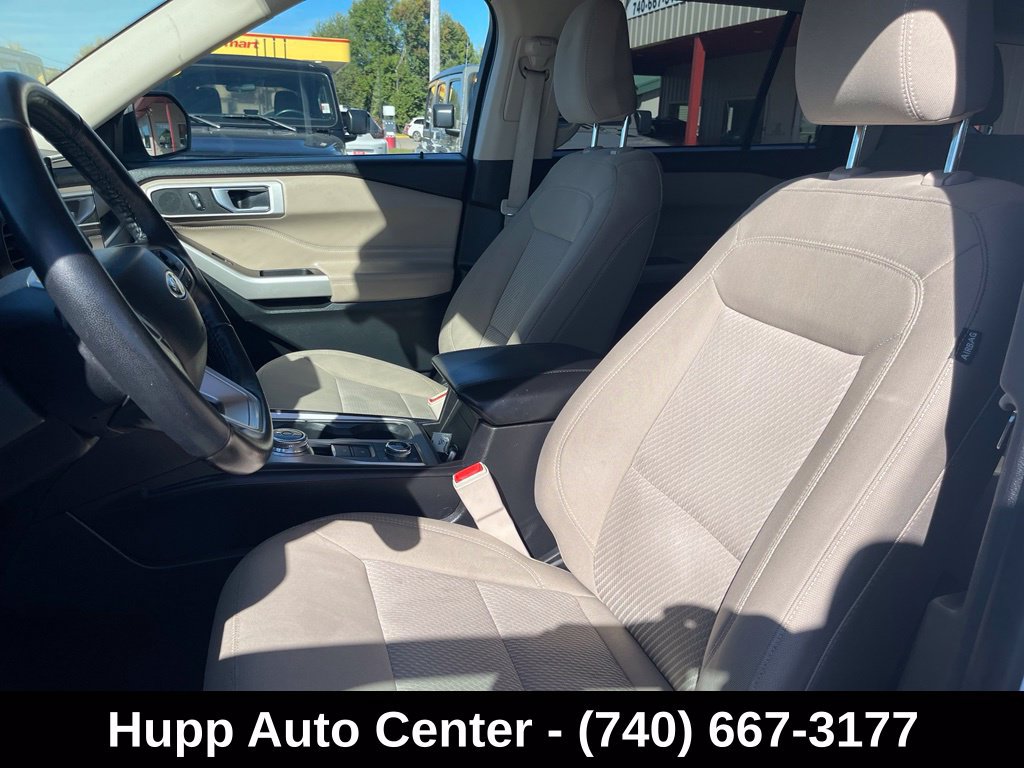 Used 2022 Ford Explorer XLT AWD/4WD image 12