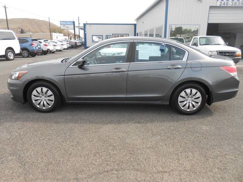 Used 2012 Honda Accord LX image 6