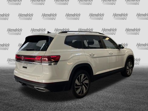 Used 2024 Volkswagen Atlas SE FWD image 10