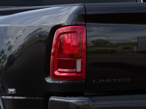 New 2026 RAM 3500 Limited AWD/4WD image 9