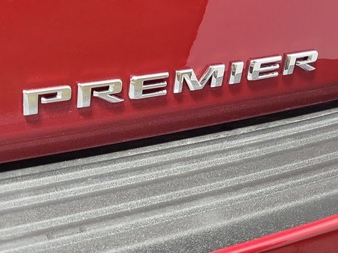 New 2026 Chevrolet Suburban Premier w/ Sun And Tow Package image 8