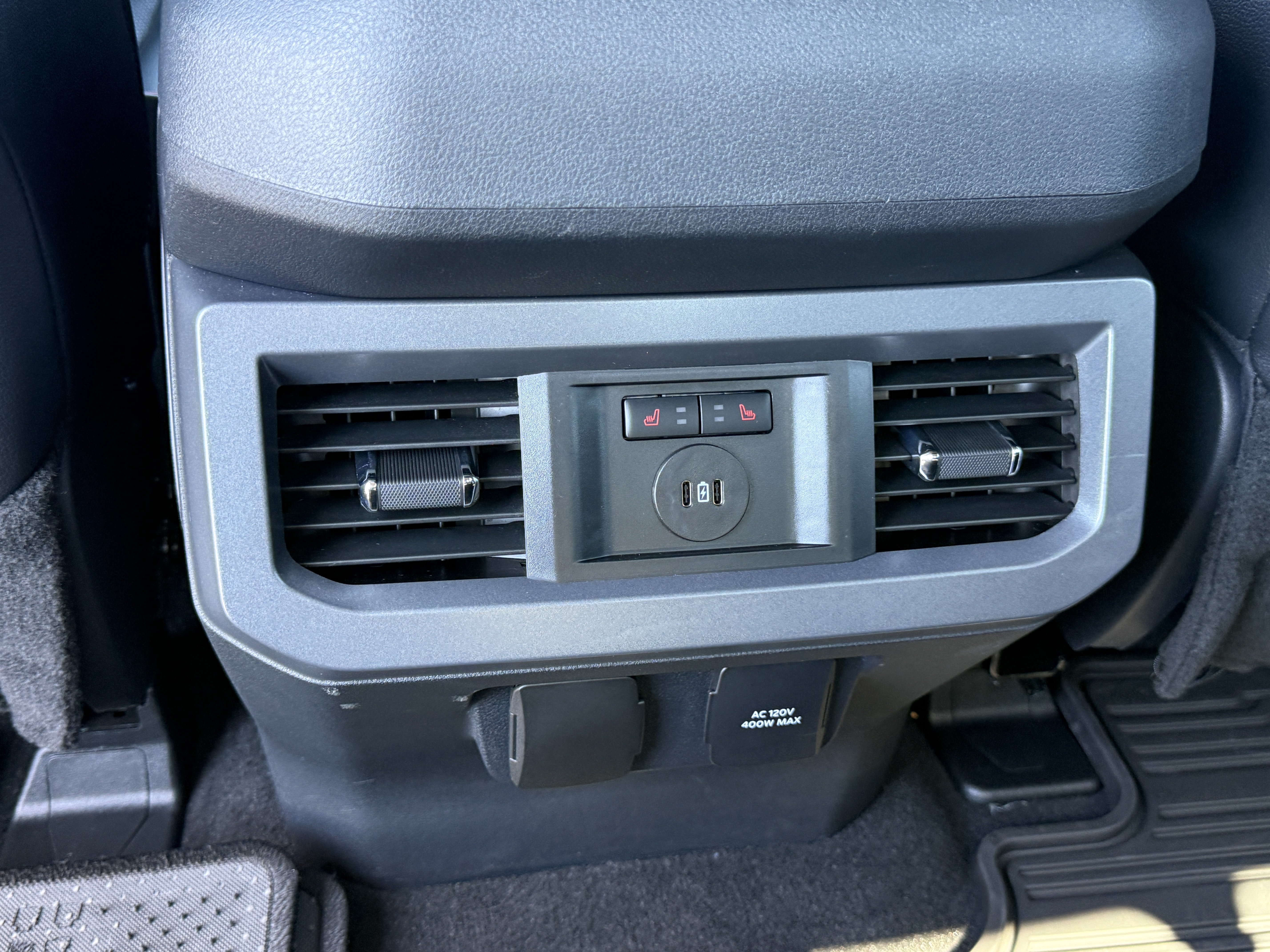 Used 2024 Ford F250 Lariat w/ Lariat Ultimate Package AWD/4WD image 14