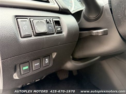 Used 2018 Nissan Sentra S image 20