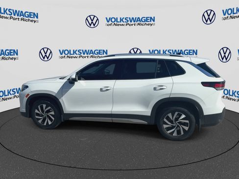 Used 2025 Volkswagen Tiguan S FWD image 5