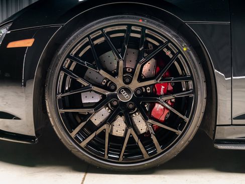 Used 2017 Audi R8 V10 plus image 29