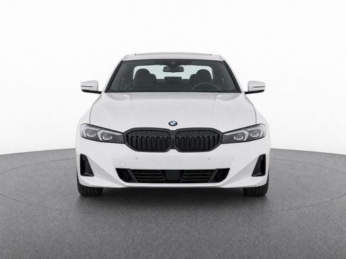 Used 2025 BMW 330i Sedan w/ Premium Package RWD image 36