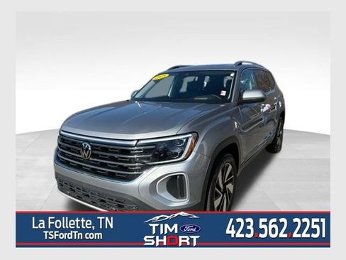 Used 2025 Volkswagen Atlas SEL image 1