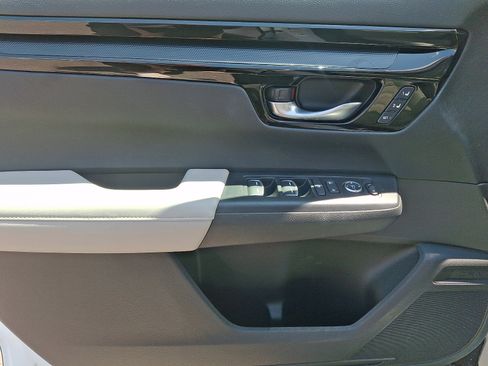Certified 2024 Honda CR-V EX-L image 12