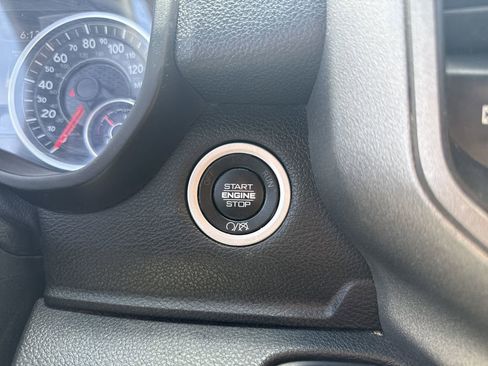 Used 2022 RAM 2500 Tradesman AWD/4WD image 18