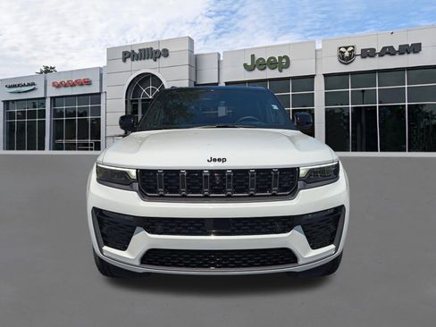 New 2026 Jeep Grand Cherokee L Summit AWD/4WD image 8