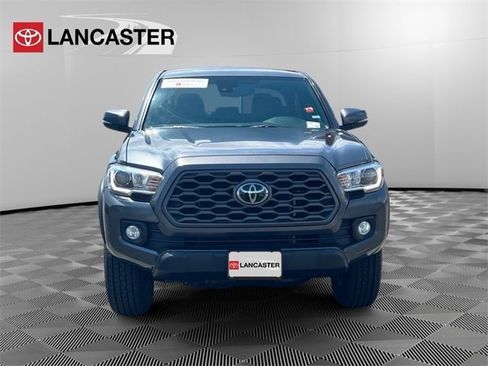 Certified 2022 Toyota Tacoma TRD Off-Road image 5