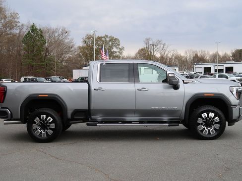 New 2026 GMC Sierra 3500 Denali image 3